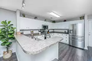 220 Wildberry Ln, Goose Creek, SC 29445 - Photo 10