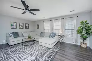 220 Wildberry Ln, Goose Creek, SC 29445 - Photo 6