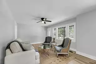 1129 Quail Dr, Charleston, SC 29412 - Photo 2