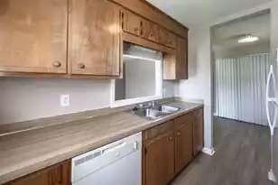 112 Peach Rd, Goose Creek, SC 29445 - Photo 4