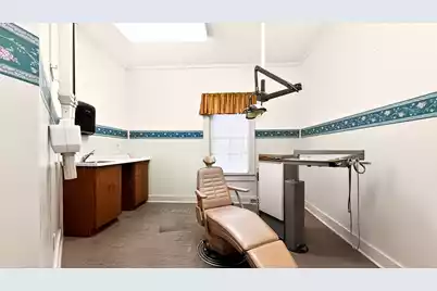 219 Main Street W, Moncks Corner, SC 29461 - Photo 34