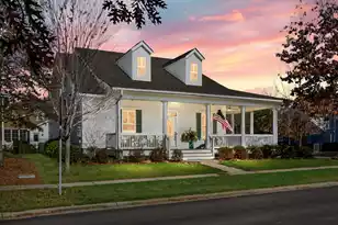 626 Van Buren Dr, Summerville, SC 29486 - Photo 2