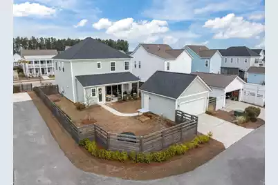 643 Blueway Avenue, Summerville, SC 29486 - Photo 8