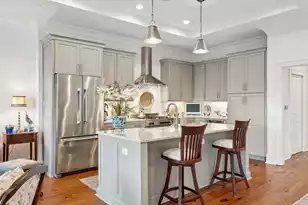 155 Wingo Way, Mount Pleasant, SC 29464 - Photo 4