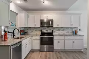 2019 Armory Dr, Mount Pleasant, SC 29466 - Photo 20