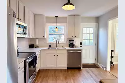 958 Cottingham Drive, Mount Pleasant, SC 29464 - Photo 8