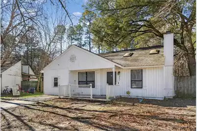 203 Tabby Creek Circle, Summerville, SC 29486 - Photo 2