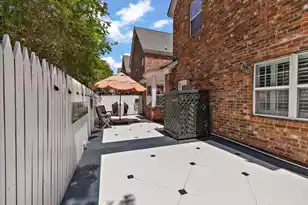 769 Natchez Cir, Mount Pleasant, SC 29464 - Photo 10