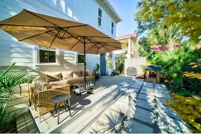 419 King Street, Mount Pleasant, SC 29464 - Photo 82