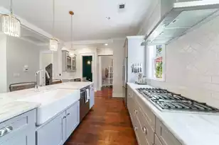 419 King St, Mount Pleasant, SC 29464 - Photo 24