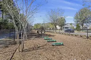 108 Ingleside Dr, Summerville, SC 29486 - Photo 2