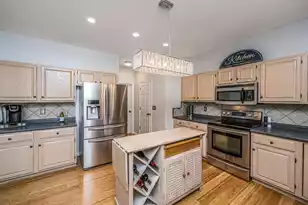 180 Historic Dr, Mount Pleasant, SC 29464 - Photo 12