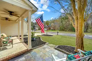 180 Historic Dr, Mount Pleasant, SC 29464 - Photo 2