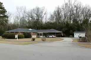 18 Chestnut Ave, Denmark, SC 29042 - Photo 4