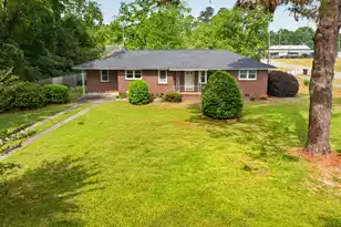 18 Chestnut Ave, Denmark, SC 29042 - Photo 4