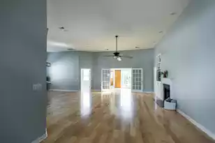 1817 Great Hope Dr, Mount Pleasant, SC 29466 - Photo 6