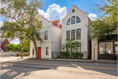 241 Bay Street E, Charleston, SC 29401 - Photo 1