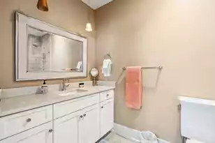 241 Bay Street E, Charleston, SC 29401 - Photo 60