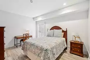 241 Bay Street E, Charleston, SC 29401 - Photo 16