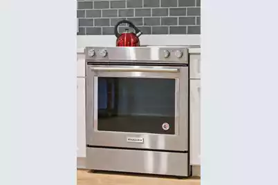 241 Bay Street E, Charleston, SC 29401 - Photo 86