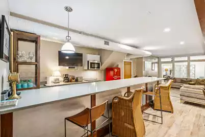 241 Bay Street E, Charleston, SC 29401 - Photo 30