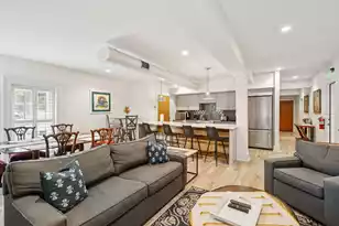 241 Bay Street E, Charleston, SC 29401 - Photo 14