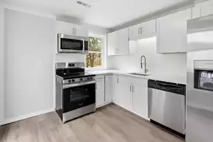 1543 Evergreen St, Charleston, SC 29407 - Photo 16