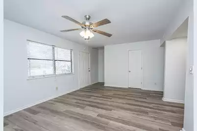 555 Travelers Boulevard, Summerville, SC 29485 - Photo 6