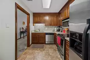 1715 Greystone Blvd, Mount Pleasant, SC 29464 - Photo 12