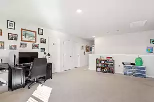 606 Fisher Ln, Summerville, SC 29486 - Photo 12