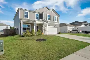 606 Fisher Ln, Summerville, SC 29486 - Photo 2