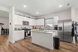 606 Fisher Ln, Summerville, SC 29486 - Photo 6