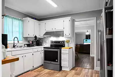 305 Forest Circle, Walterboro, SC 29488 - Photo 12