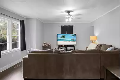 305 Forest Circle, Walterboro, SC 29488 - Photo 6