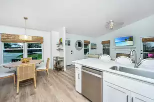 1382 Point Dr W, Mount Pleasant, SC 29466 - Photo 14