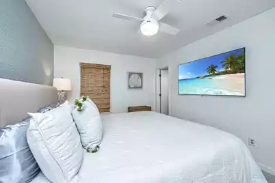 1382 Point Drive W, Mount Pleasant, SC 29466 - Photo 24