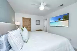 1382 Point Dr W, Mount Pleasant, SC 29466 - Photo 24