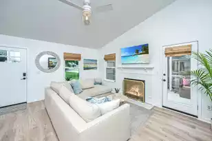 1382 Point Dr W, Mount Pleasant, SC 29466 - Photo 6