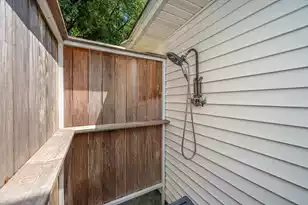 1382 Point Dr W, Mount Pleasant, SC 29466 - Photo 40