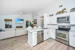 1382 Point Dr W, Mount Pleasant, SC 29466 - Photo 12