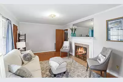 319 Hampton Street E, Elloree, SC 29047 - Photo 8