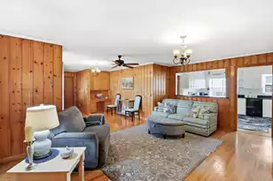 319 Hampton Street E, Elloree, SC 29047 - Photo 10