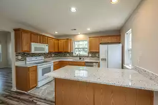 1304 Elm Hall Cir, Summerville, SC 29483 - Photo 14