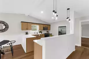 1690 Nantahala Blvd, Mount Pleasant, SC 29464 - Photo 12