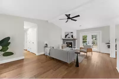 1690 Nantahala Boulevard, Mount Pleasant, SC 29464 - Photo 8