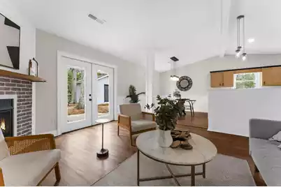 1690 Nantahala Boulevard, Mount Pleasant, SC 29464 - Photo 4