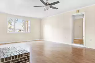 1136 Lakeshore Dr, Orangeburg, SC 29115 - Photo 10