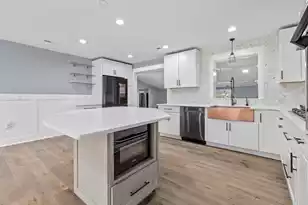 1431 Heather Dr, Mount Pleasant, SC 29464 - Photo 10