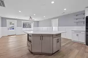 1431 Heather Dr, Mount Pleasant, SC 29464 - Photo 12