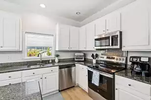 2730 Seastrand Ln, Mount Pleasant, SC 29466 - Photo 14